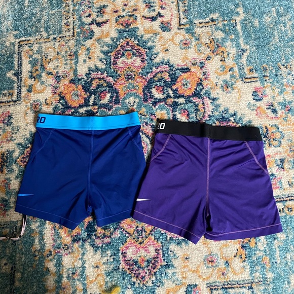 Athletic Shorts - Picture 2 of 4